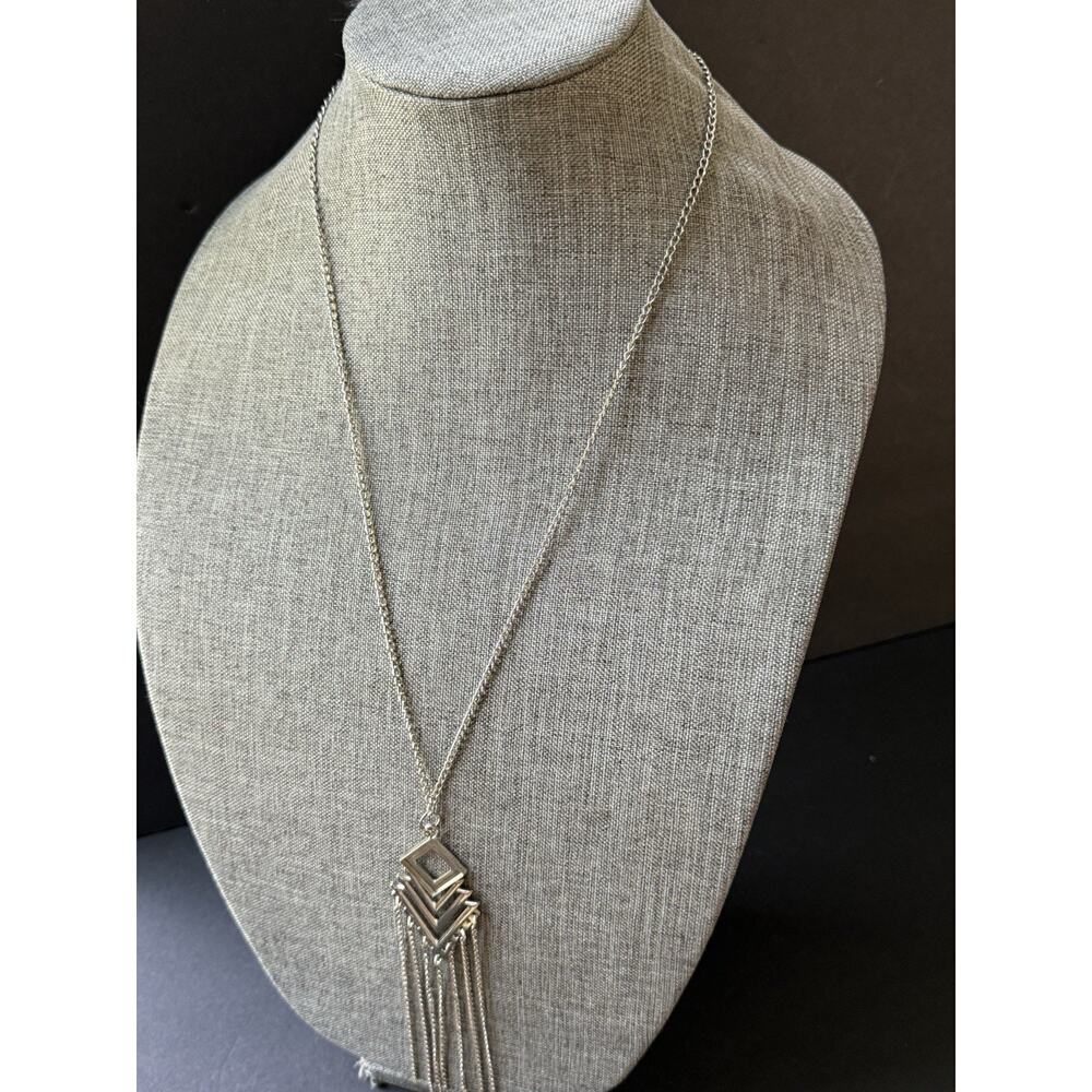 Vintage Tassel Pendant Necklace Silver Tone Chain Statement Boho Festival 26”